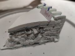 招牌蝶豆花鲜奶椰子千层-Toris(LuOne凯德晶萃广场店)