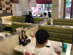 大堂-明记港式烧腊茶餐厅(下沙店)