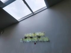 -UNI UNI(环亚凯瑟琳店)