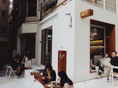 -Line 咖啡(石厦花园店)