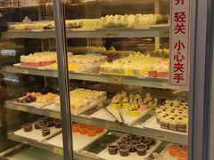 面包甜点陈列柜-福成自助烤肉(青春路店)