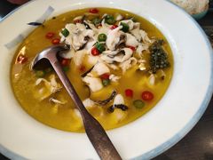 -川流不息·地道川菜·小龙虾(松东路店)