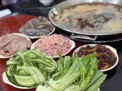 -储奇门鳝鱼火锅(总店)