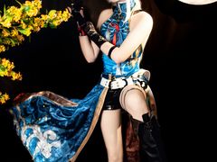 -米游妙妙屋cosplay换装自拍摄影体验馆