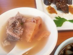 -莲餐厅·湖北菜·潜江小龙虾店(愚园路店)