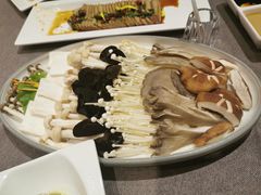 -捞天下大众火锅(水上公园店)