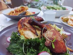 -théATRE茶聚场·餐厅(环球金融中心店)