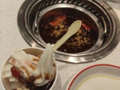 -龍歌自助小火锅(芝罘万达店)
