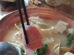 -阿婆情腊排骨火锅(金虹路店)