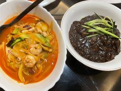辣海鲜面-桃园中华料理炸酱面(燕儿岛路店)