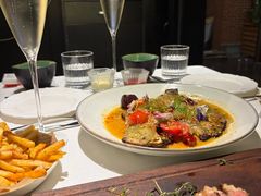 -LESCEDARS Brasserie Bistro香柏树
