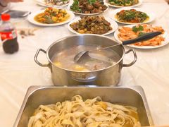 -小时光泳池别墅轰趴