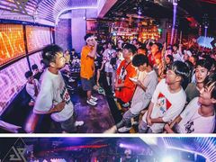 -UP嘻哈酒吧(粉巢店)