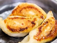 -黄阿姨锅贴大王(万航渡路店)