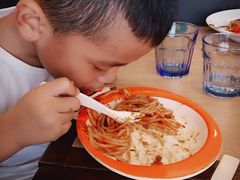 -必胜客(武汉欢乐谷店)