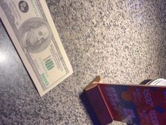 -蛙来哒(华隆步步高店)