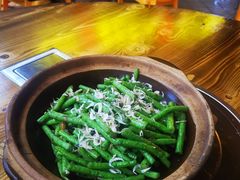啫啫豆角-聚味大牌档·粤菜·啫啫煲·砂锅粥