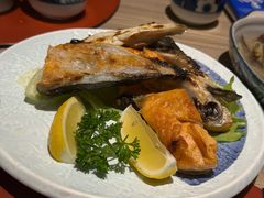 -小山日本料理(兴业太古汇店)