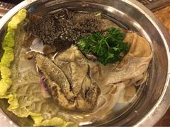 重庆两路口老火锅(玉林店)-山城年华老火锅(玉林店)