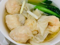 鲜虾云吞面-香港百合居(LCM置汇旭辉广场店)