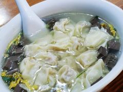 -上海特色小笼店(铁岭路90弄小区店)