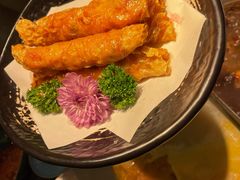 炸豆皮卷-湊湊火锅·茶憩(打浦桥日月光店)