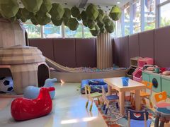 -水桶王国主题餐厅·聚会·生日派对·亲子活动·家庭套餐(亚龙湾希尔顿店)