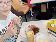 -吉布鲁牛排海鲜自助(成都大悦城店)