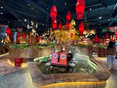 -老滇山寨•云南特色菜•地方菜•民族风情歌舞表演(金碧店)