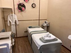 -芳朵美容养生SPA