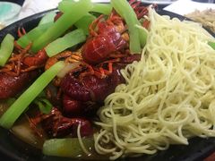 -龙虾风暴(松江店)