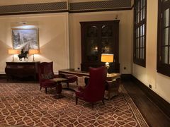 -LONG BAR 廊吧(外滩华尔道夫酒店)