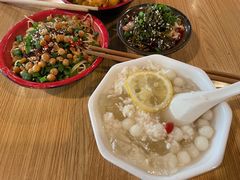 -拐枣巷小串串(财大店)