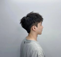 -H·Y HAIR SALON烫发·染发·造型