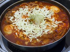 -三清洞摩西韩式年糕火锅(威高广场店)