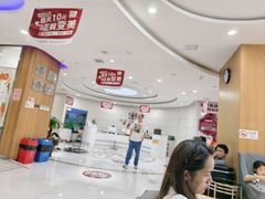 -雅悦齿科(顾村公园店)