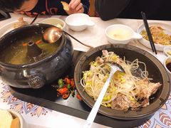 原味汽锅鸡-云海肴云南菜(正大广场店)