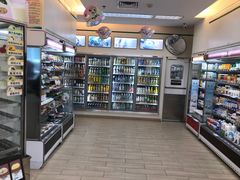 -全家便利店(漕溪北路七店)