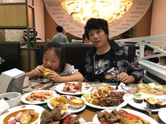 -吕氏疙瘩汤·海鲜新鲁菜(凯德mall新都心店)