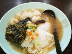 酸菜雪花鱼米线-老妈米线(东圈门店)