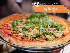 -WOLFGANG PUCK KITCHEN & BAR(迪士尼小镇店)