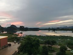 -夏屿湖畔.落日湖景餐厅(普者黑景区店)