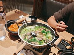 -川堂风·跷脚牛肉·乐山爆炒(宝山日月光店)