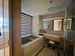 -兴芮温泉度假区