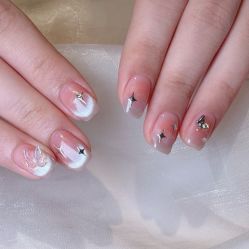 -天生爱美甲