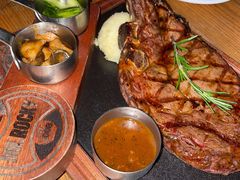 纽西兰SFF珍藏级战斧牛扒-MR.ROCKY洛奇先生RESTAURANT&BAR(宝安壹方城店)