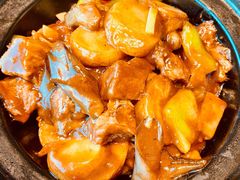 地三鲜烧牛腩-有璟阁港式餐厅(金融街购物中心店)