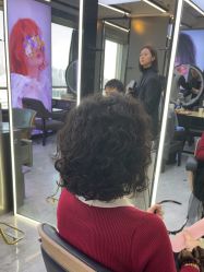 -藤野造型烫发染发