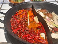 -贰回巷火锅馆(钟楼店)