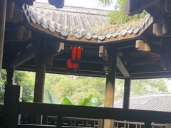 -小凉帽之家酒店(甘坑古镇店)